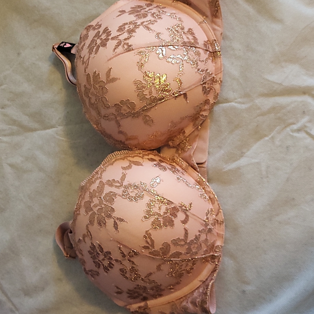 Push up bra